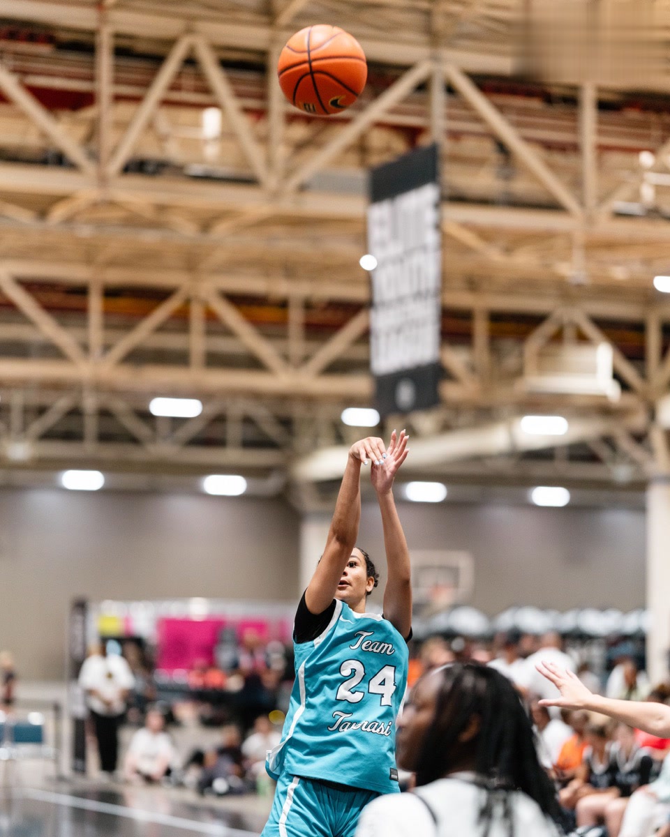 California Storm player elevating for a jump shot during tournament play